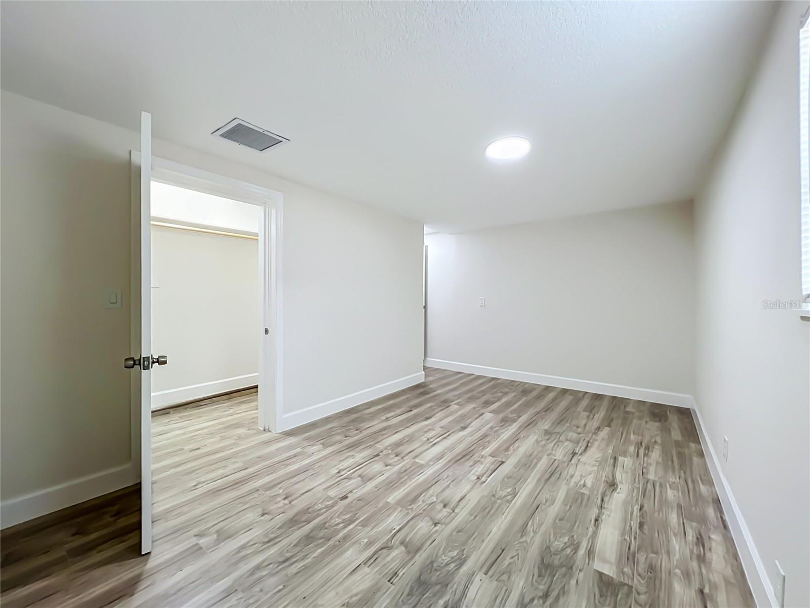4207 SEYBOLD AVENUE, Orlando, FL 32808