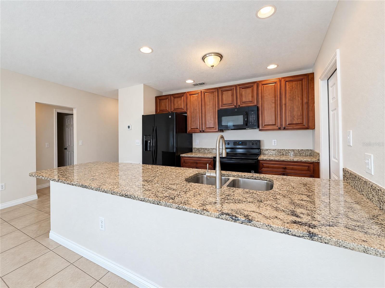 7606 LEON AVENUE, Temple Terrace, FL 33637