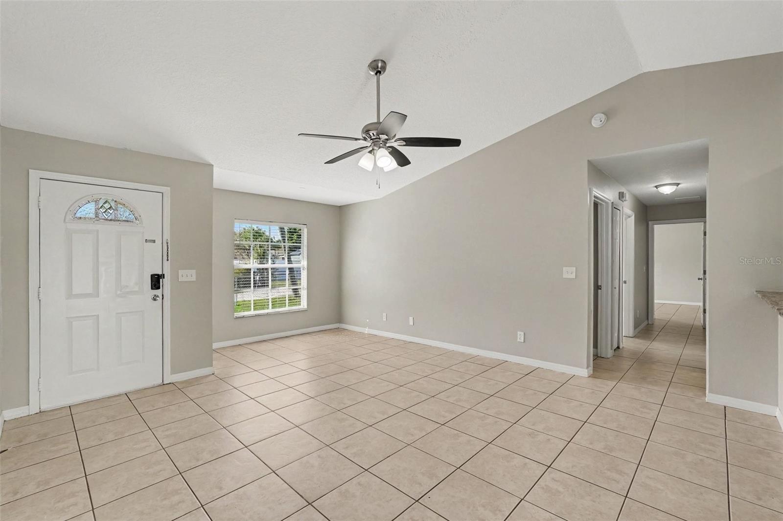 5233 BOGDONOFF DRIVE, Seffner, FL 33584