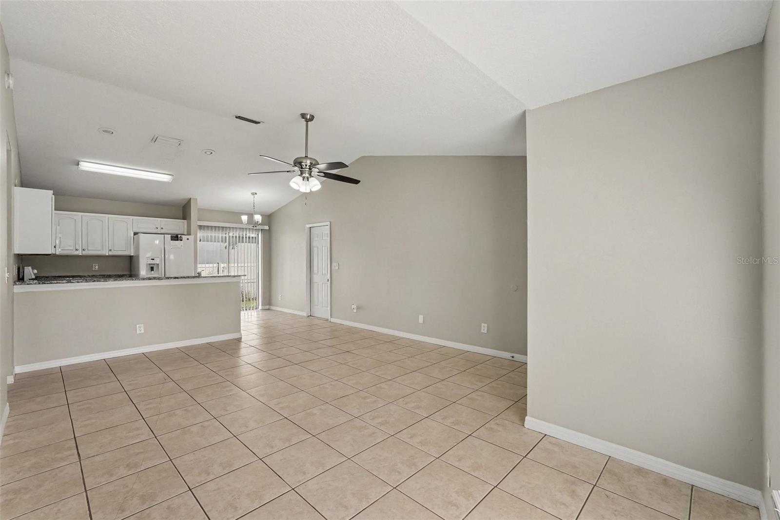 5233 BOGDONOFF DRIVE, Seffner, FL 33584
