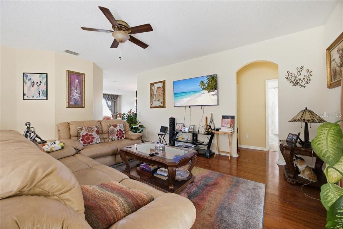 Florida Room R2