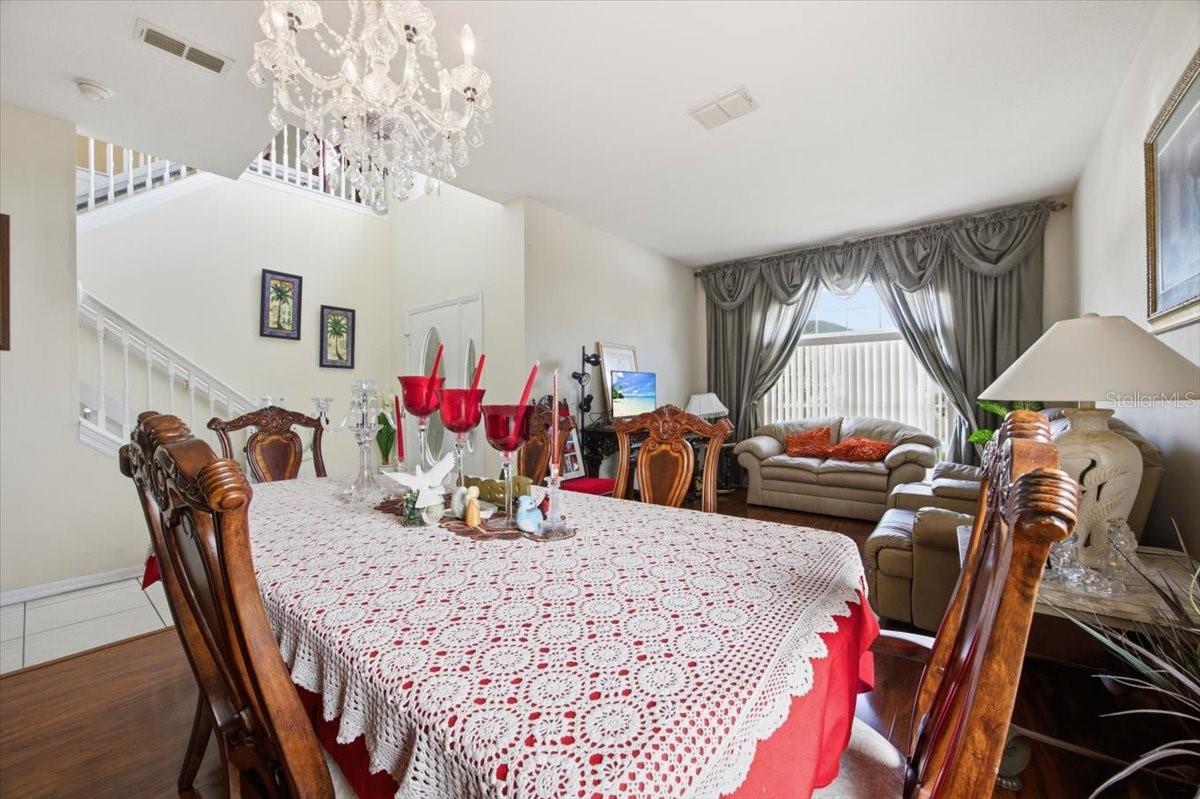 Dining Room-RDining Room-R