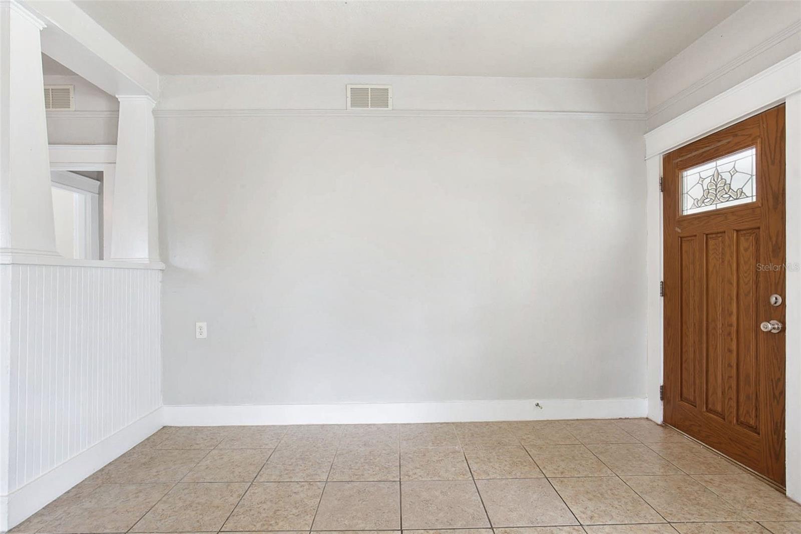 508 E HUGH STREET, Tampa, FL 33603