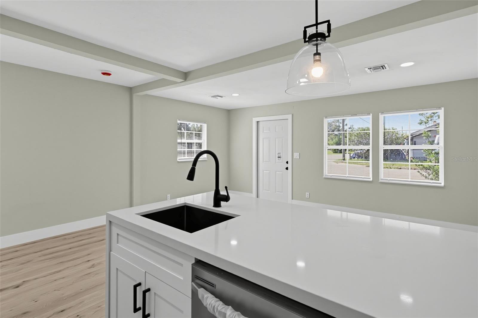 1423 MASSACHUSETTS AVENUE, St Cloud, FL 34769