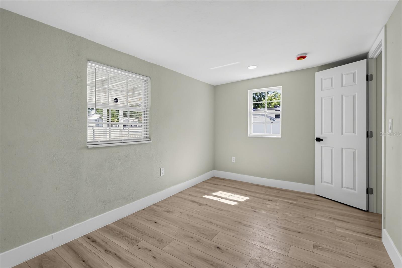 1423 MASSACHUSETTS AVENUE, St Cloud, FL 34769