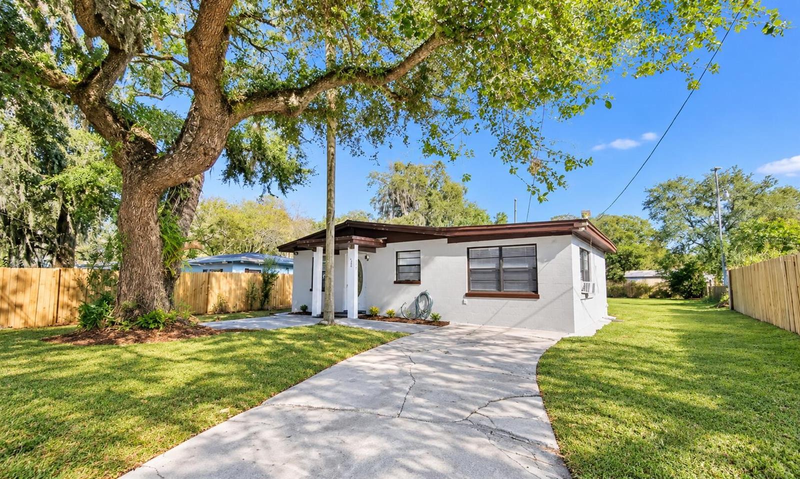 932 HART STREET, Lake Wales, FL 33859 932 HART STREET, Lake Wales, FL 33859