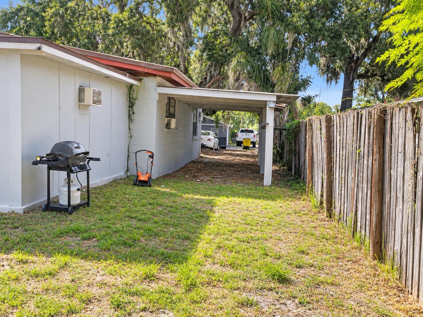 932 HART STREET, Lake Wales, FL 33859