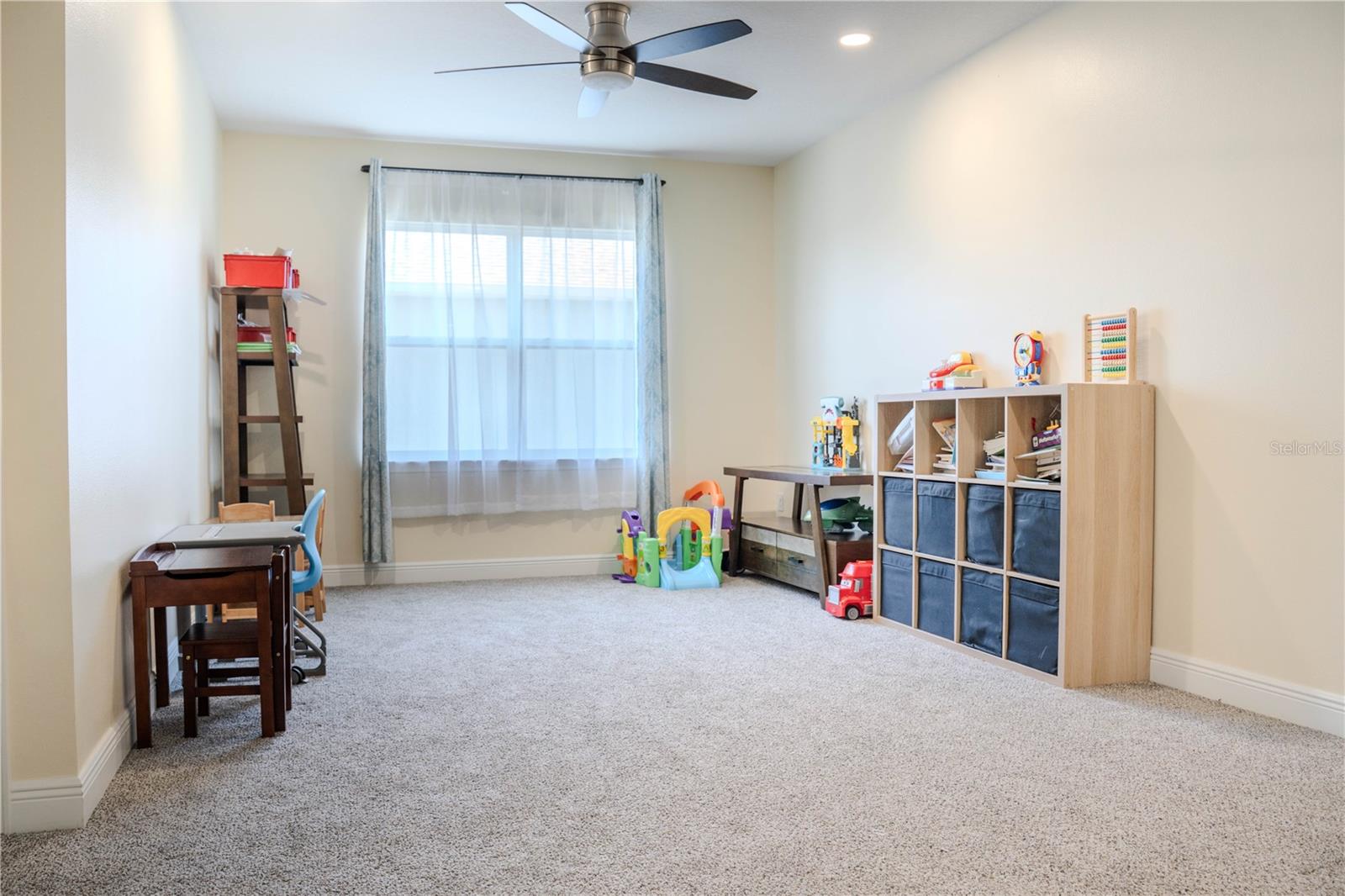 460 AVILA PLACE, Howey In The Hills, FL 34737