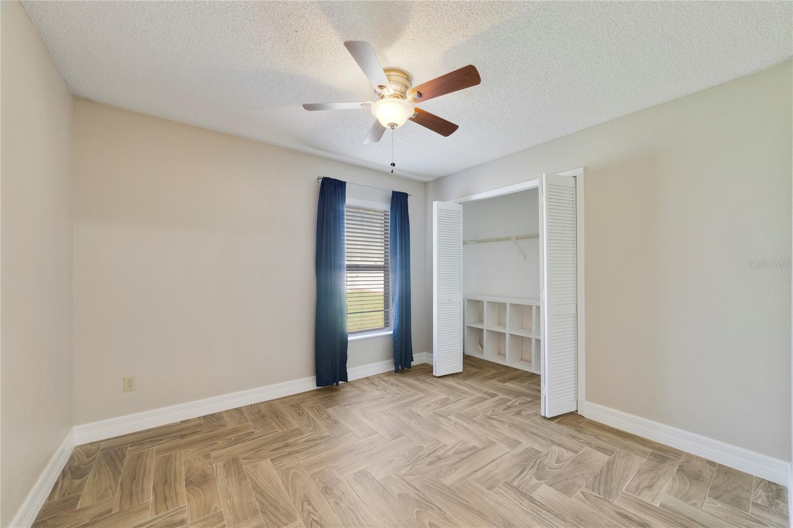 11904 DESMAR COURT, Orlando, FL 32821