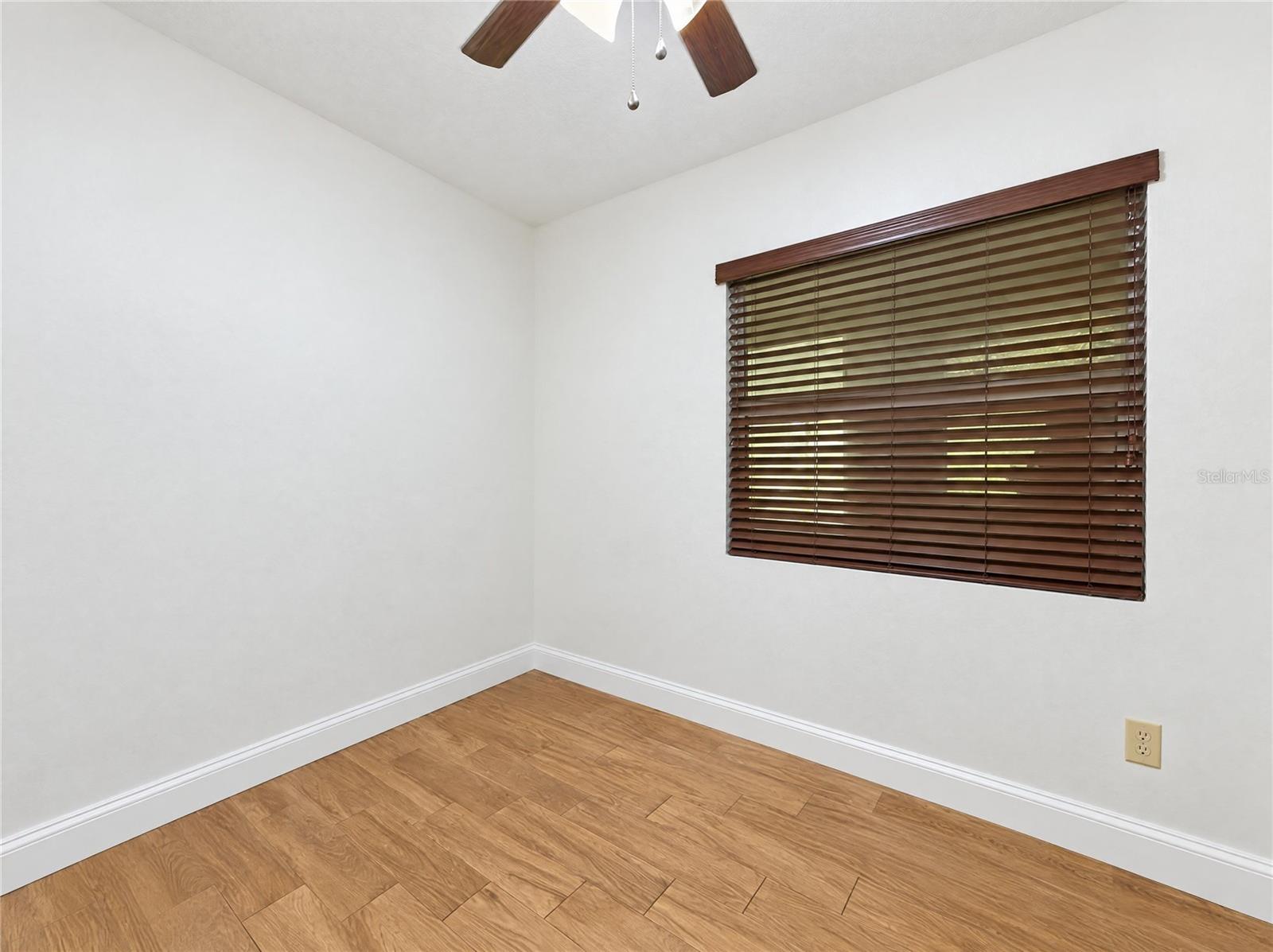 3205 W ROGERS AVENUE, Tampa, FL 33611