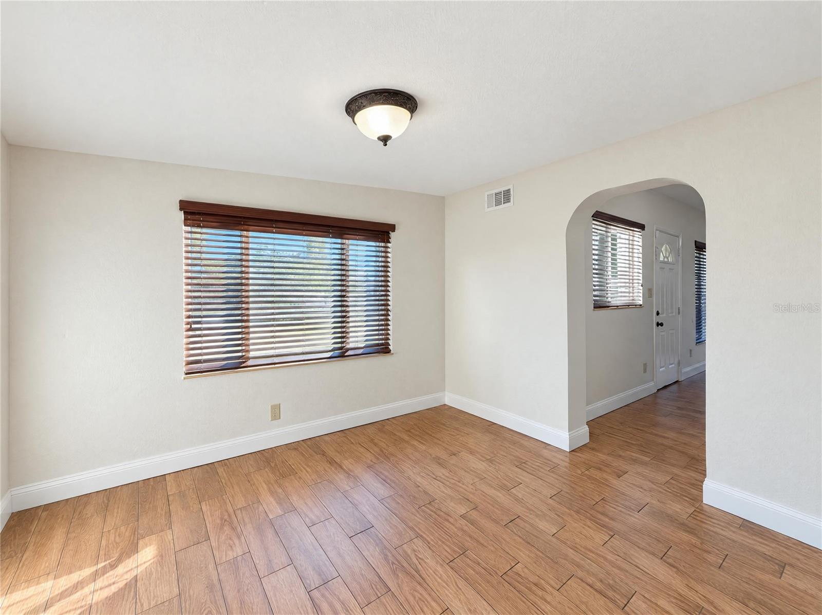 3205 W ROGERS AVENUE, Tampa, FL 33611