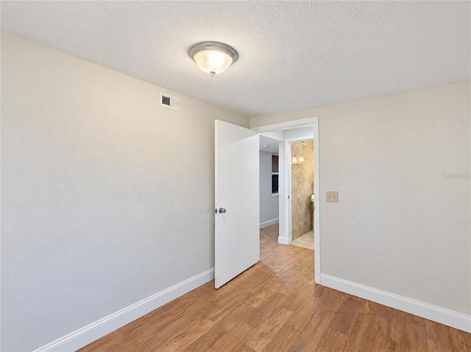 3205 W ROGERS AVENUE, Tampa, FL 33611