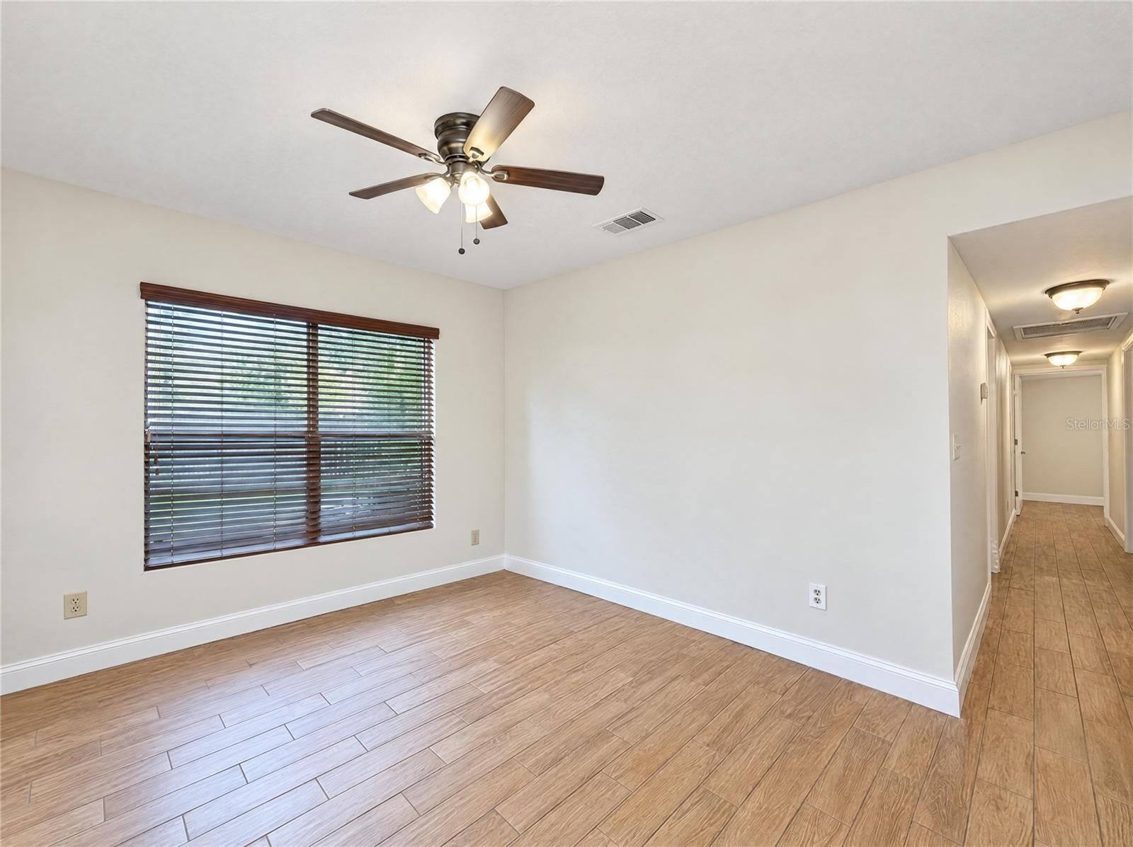 3205 W ROGERS AVENUE, Tampa, FL 33611