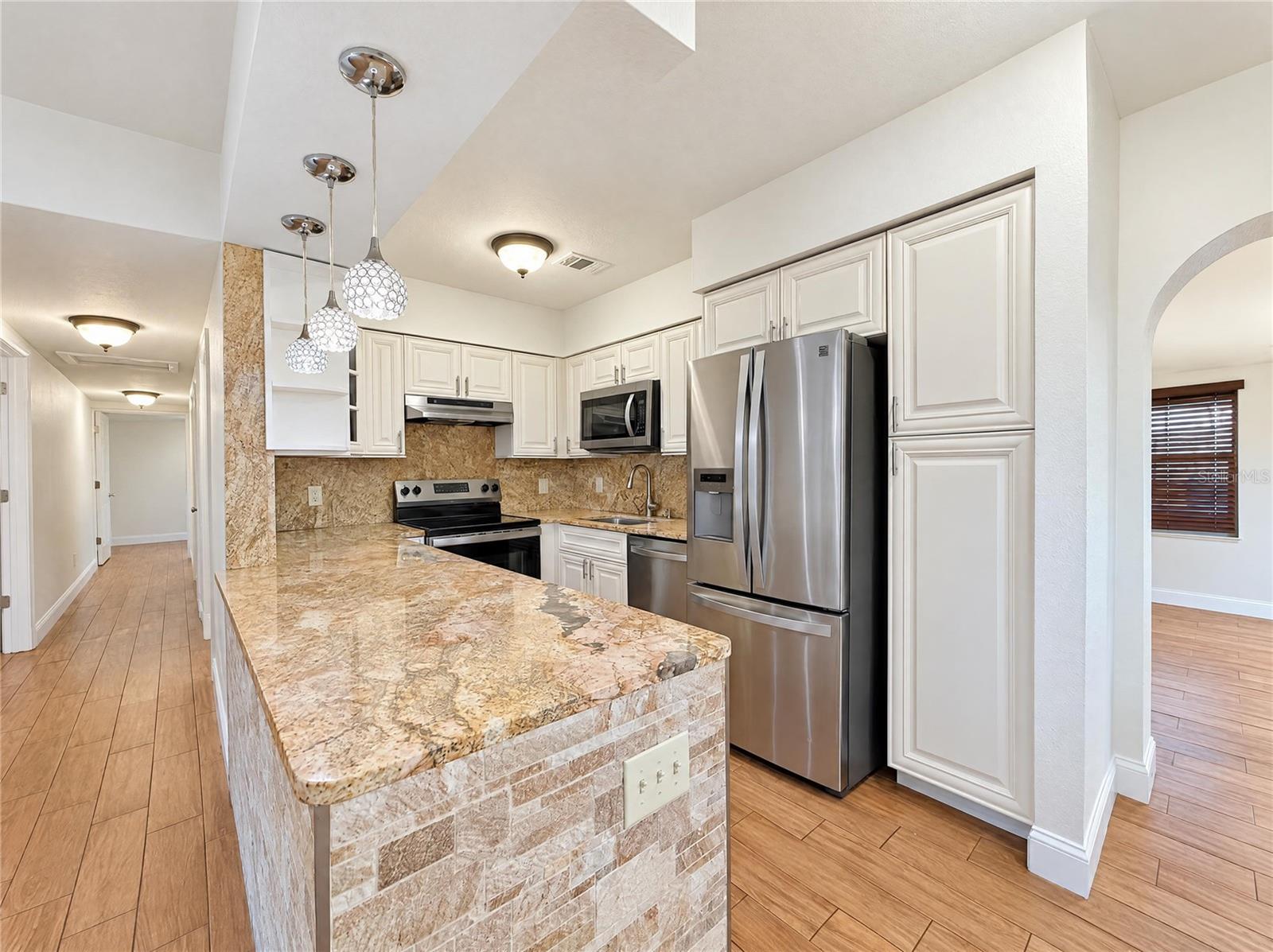 3205 W ROGERS AVENUE, Tampa, FL 33611 3205 W ROGERS AVENUE, Tampa, FL 33611