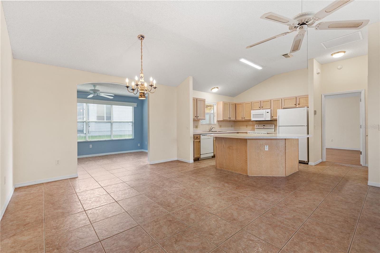 2055 PALO ALTO AVENUE, The Villages, FL 32159