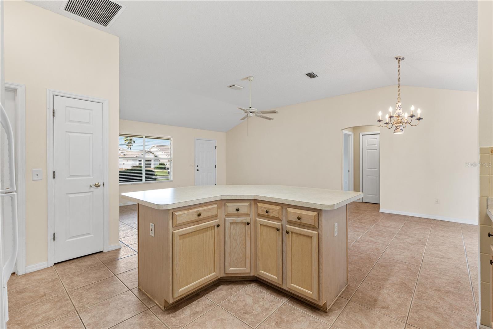 2055 PALO ALTO AVENUE, The Villages, FL 32159