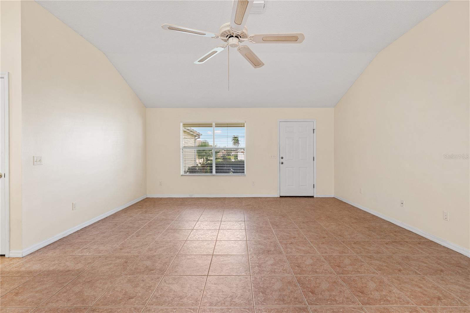 2055 PALO ALTO AVENUE, The Villages, FL 32159