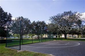 633 LAKE SHORE PARKWAY, Davenport, FL 33896