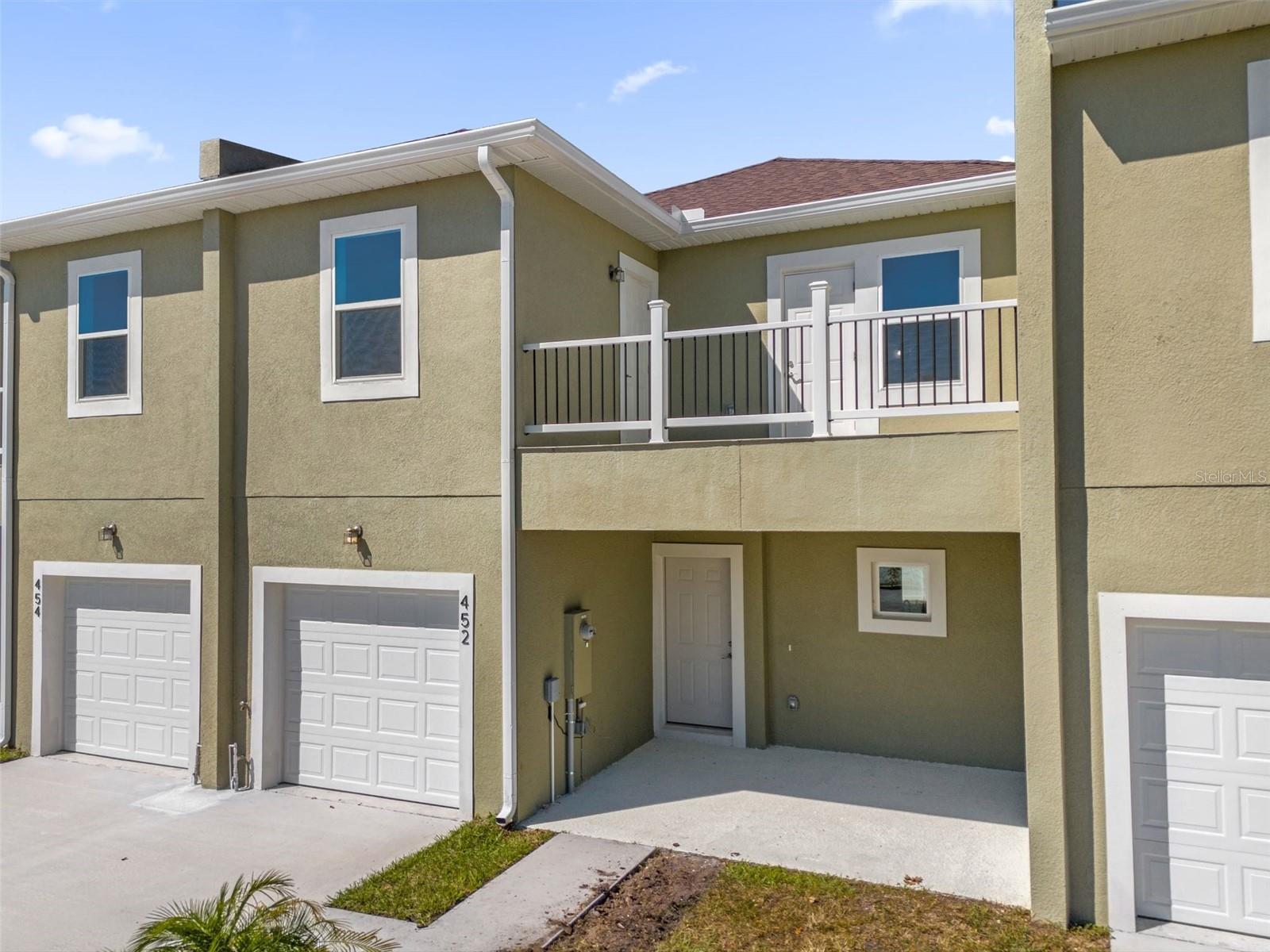 452 LAKE SHORE PARKWAY, Davenport, FL 33896 452 LAKE SHORE PARKWAY, Davenport, FL 33896