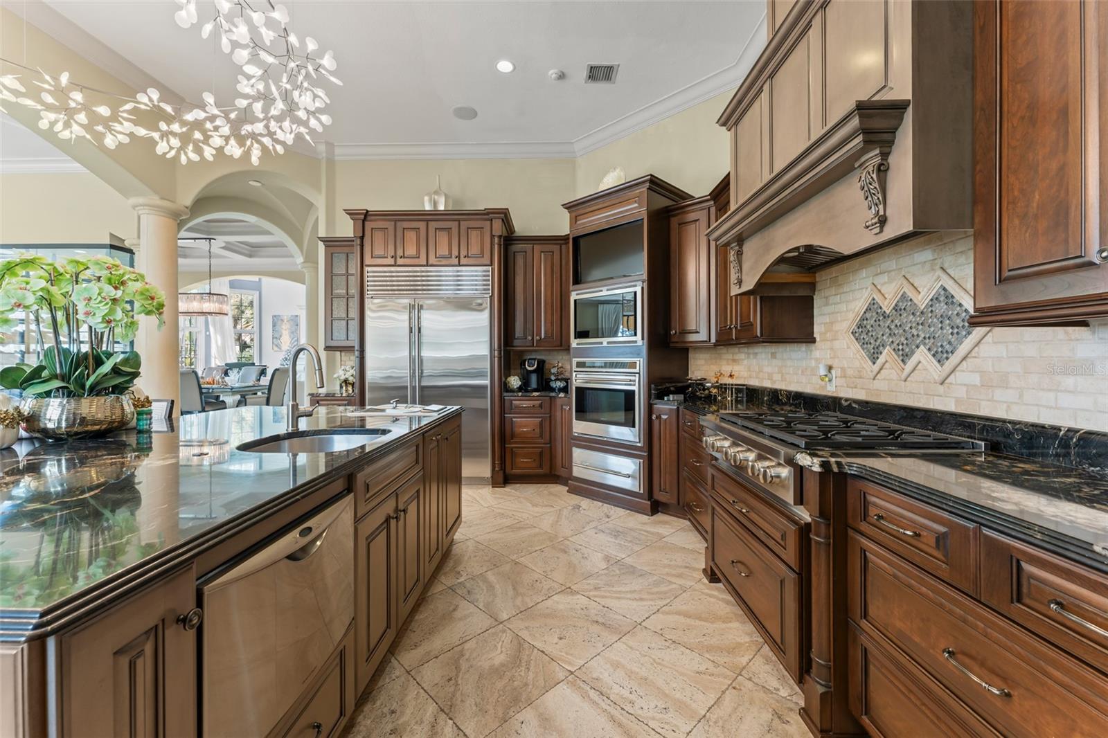 11103 BRIDGE HOUSE ROAD, Windermere, FL 34786