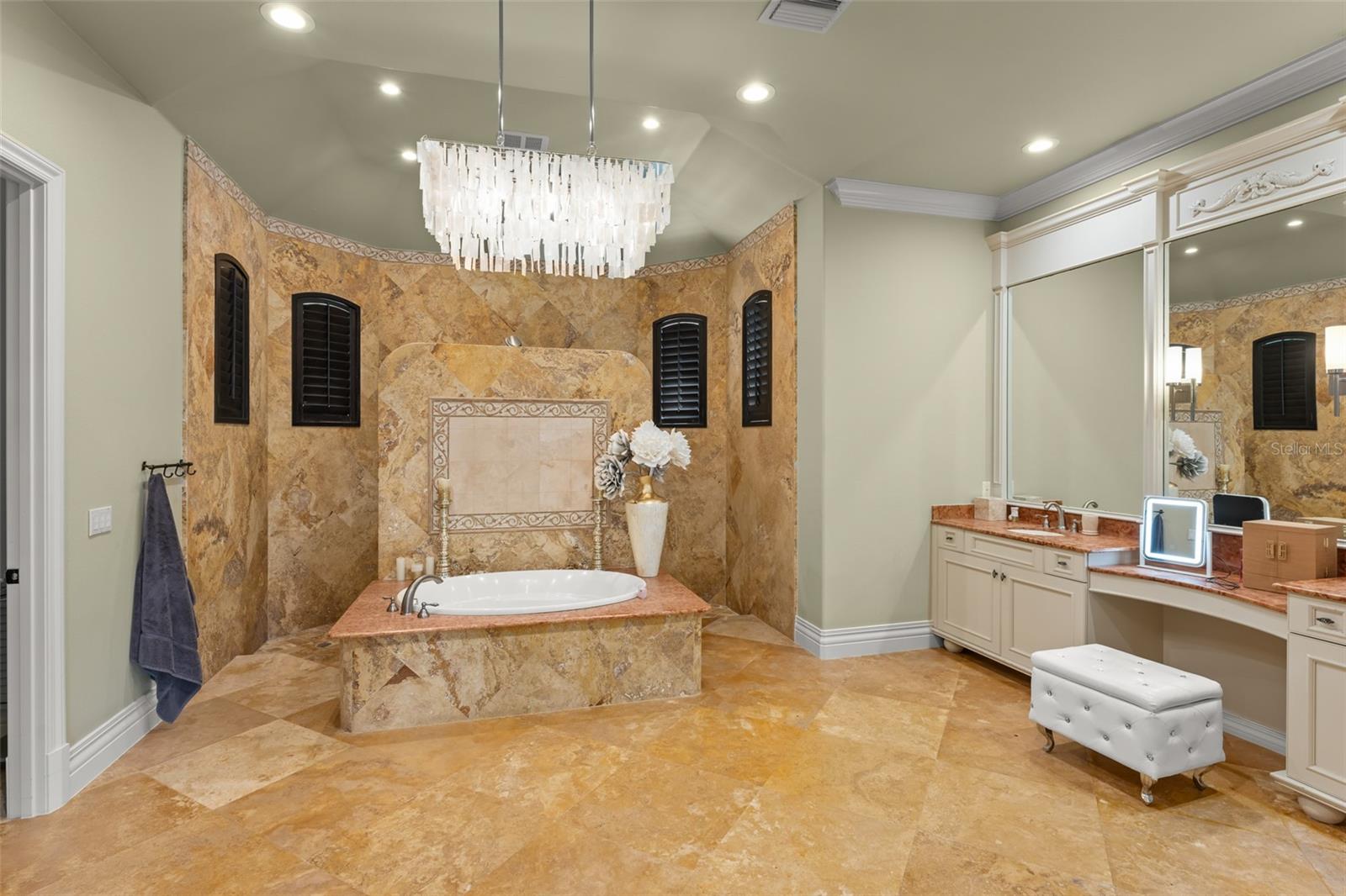 11103 BRIDGE HOUSE ROAD, Windermere, FL 34786