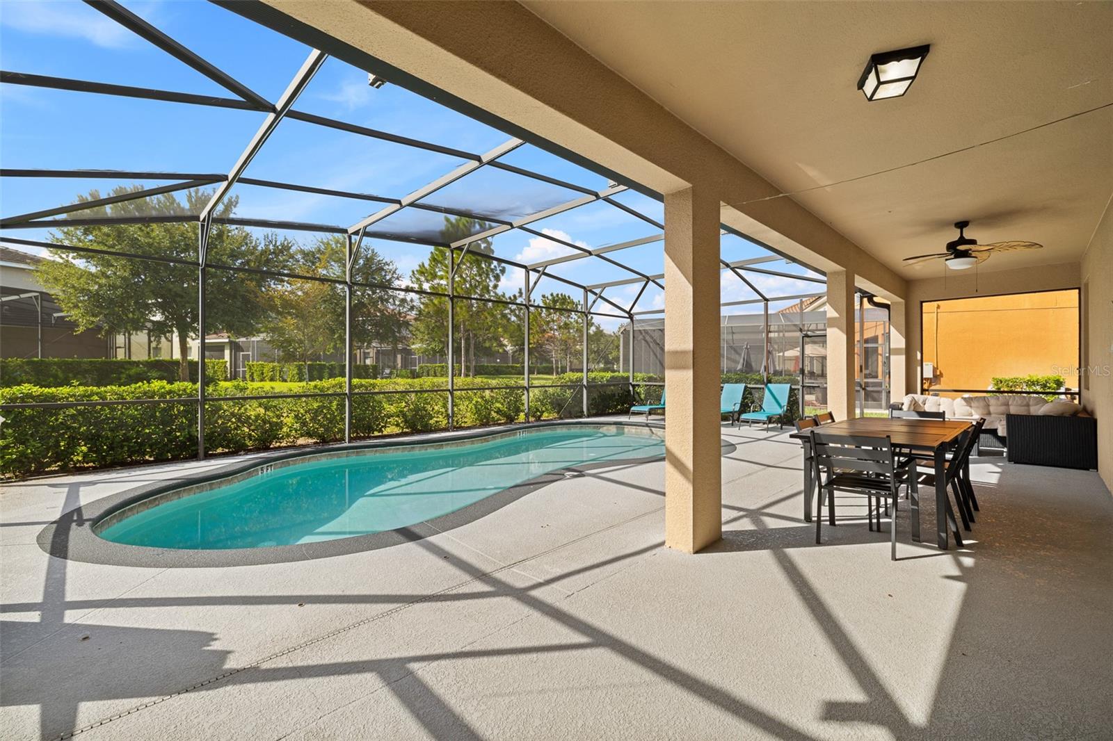 5221 OAKBOURNE AVENUE, Davenport, FL 33837