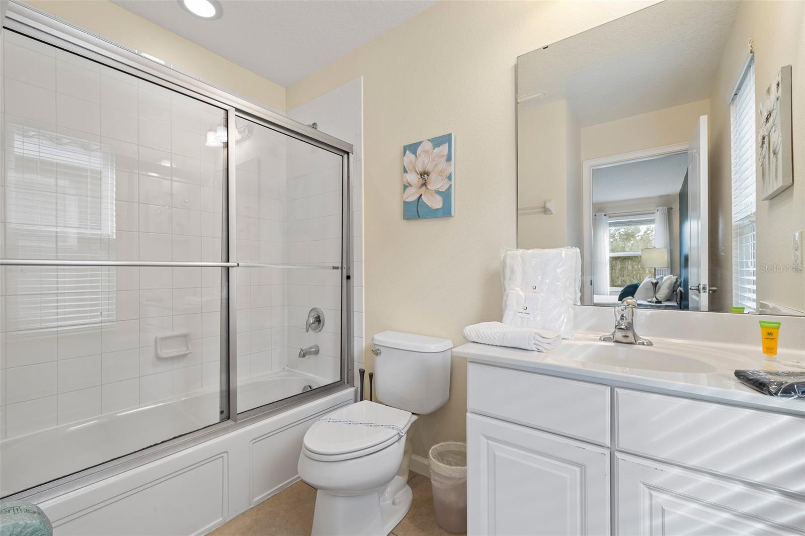 5221 OAKBOURNE AVENUE, Davenport, FL 33837