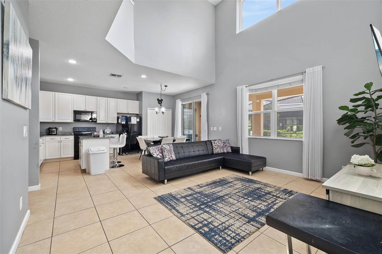 5221 OAKBOURNE AVENUE, Davenport, FL 33837
