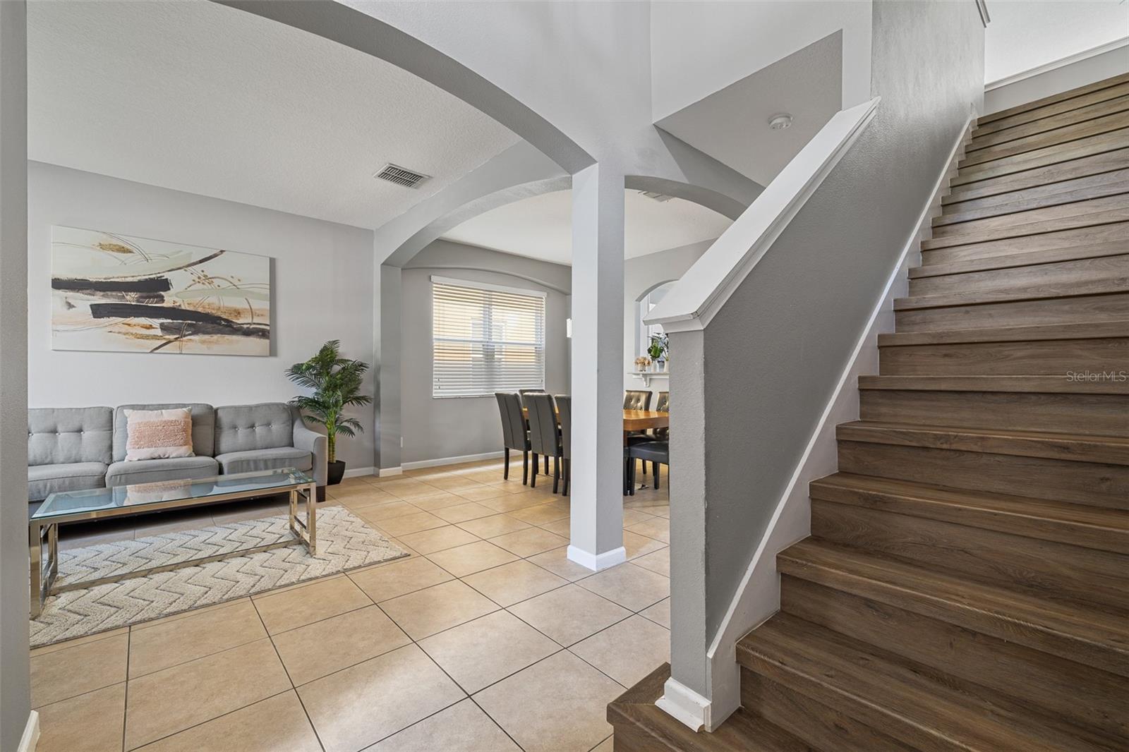 5221 OAKBOURNE AVENUE, Davenport, FL 33837
