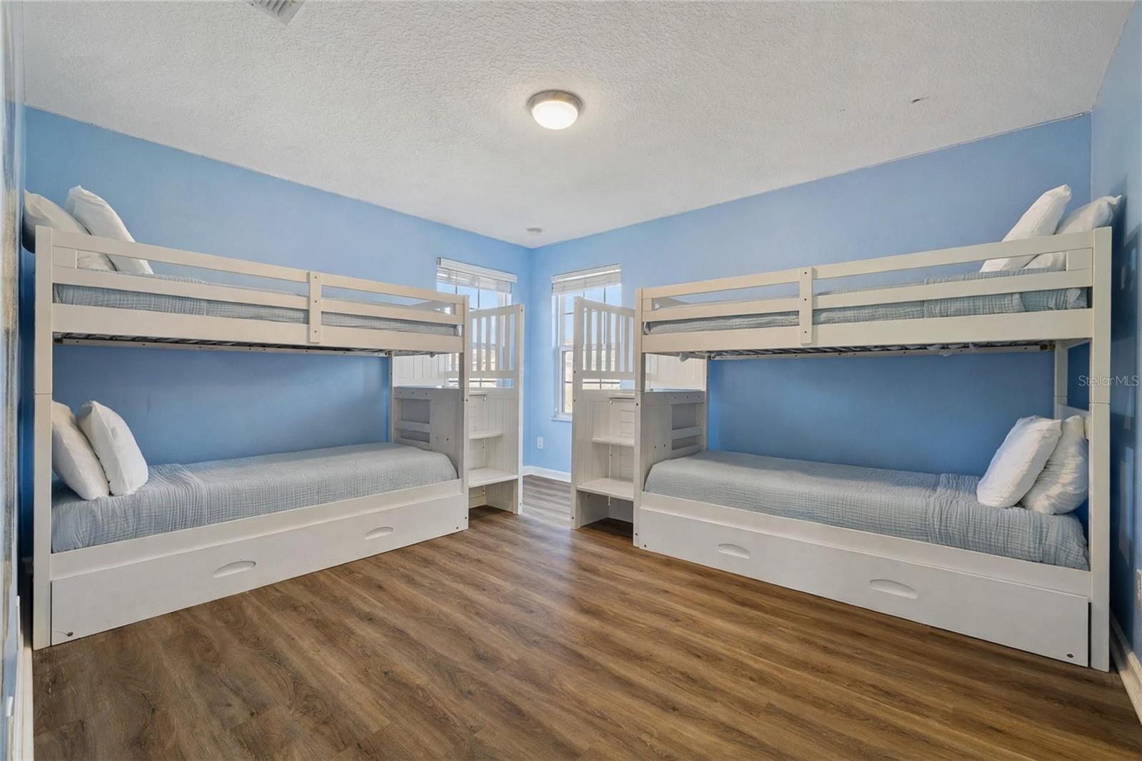 5221 OAKBOURNE AVENUE, Davenport, FL 33837