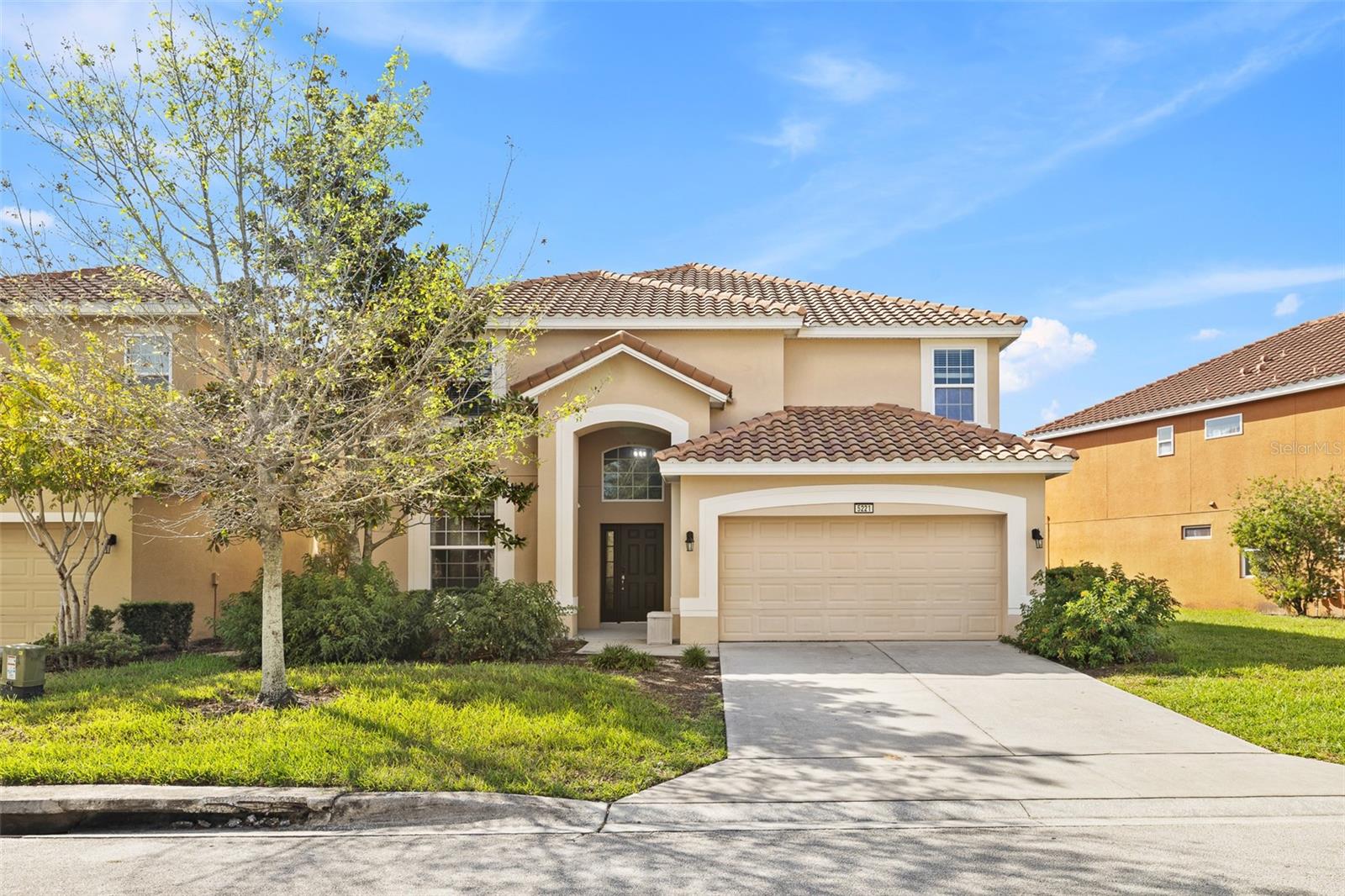 5221 OAKBOURNE AVENUE, Davenport, FL 33837