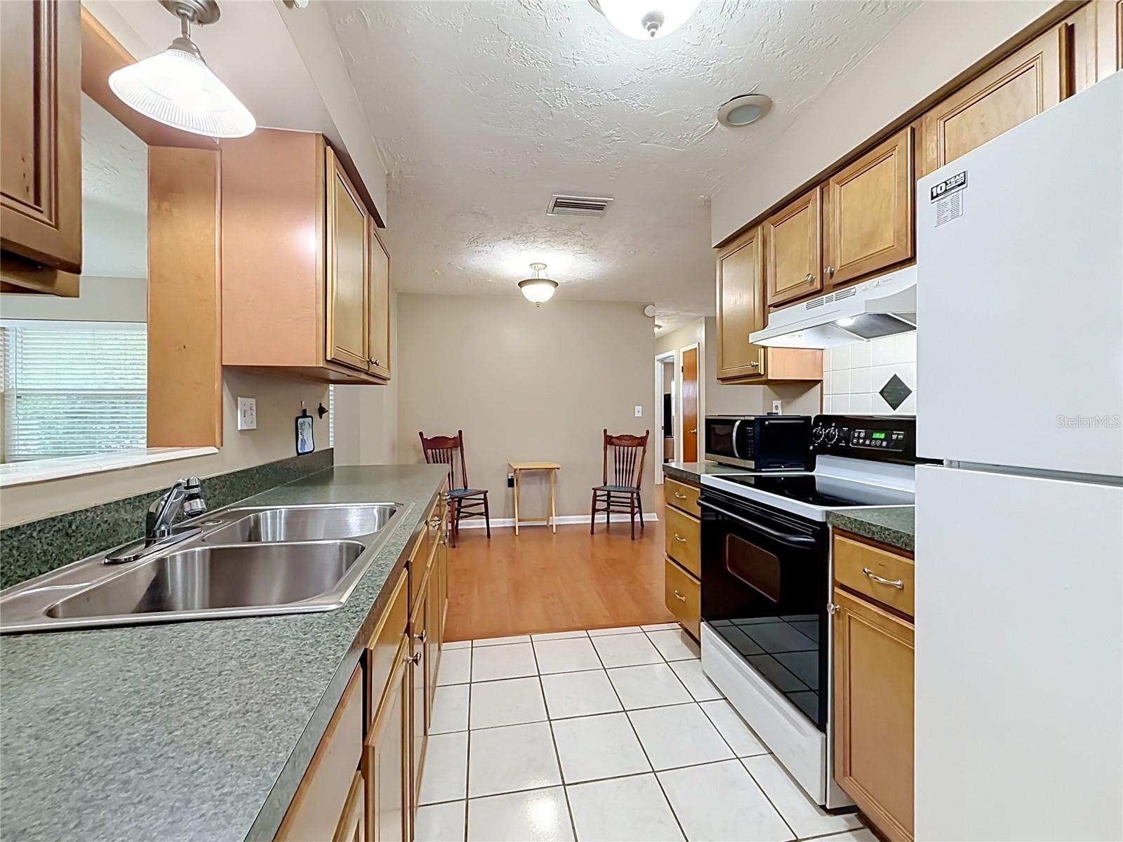 220 S JACKSON STREET, Beverly Hills, FL 34465