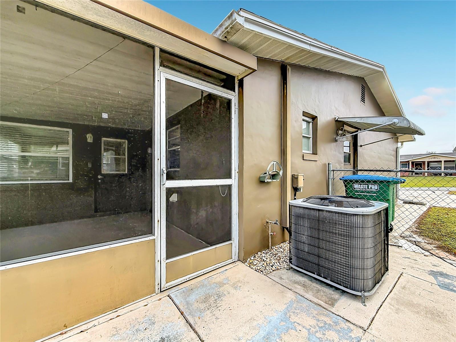220 S JACKSON STREET, Beverly Hills, FL 34465