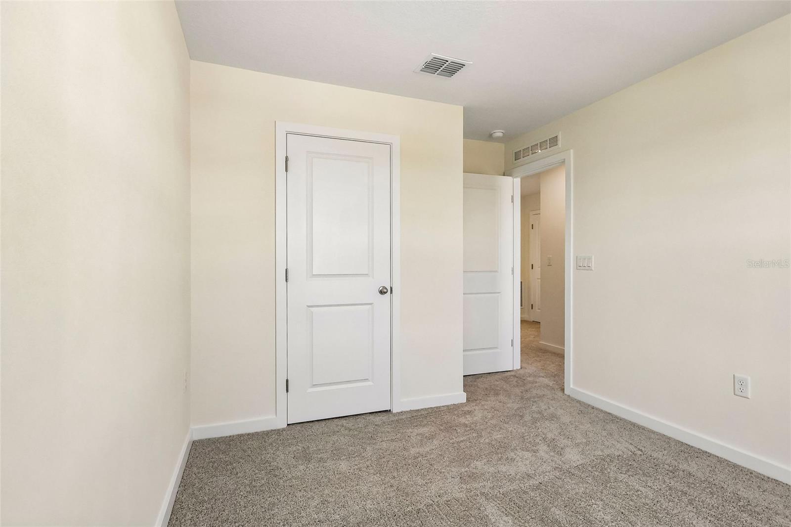 2732 MEADOW CREST DRIVE, St Cloud, FL 34773