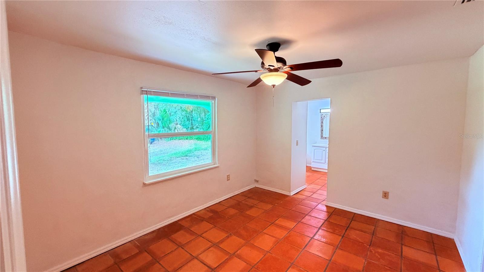 31061 LOCHMORE CIRCLE, Mount Plymouth, FL 32776