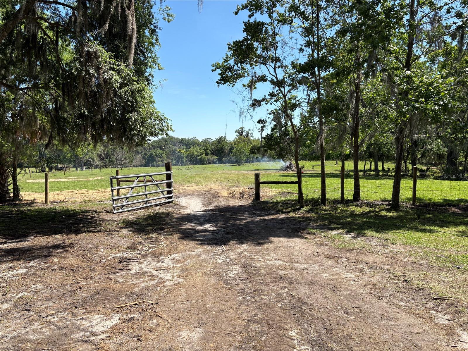 2110 NW 100TH STREET, Ocala, FL 34475