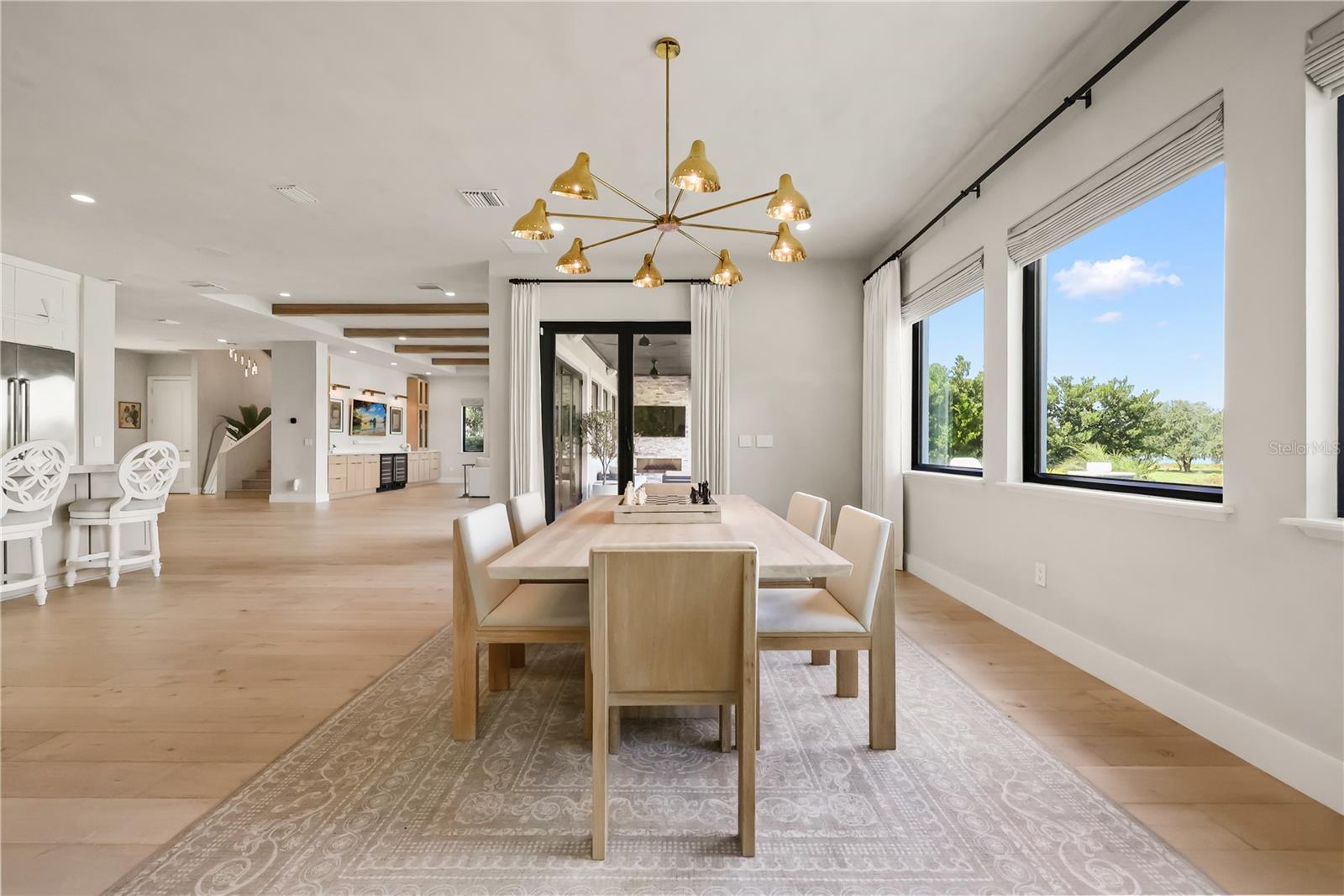 Formal Dining