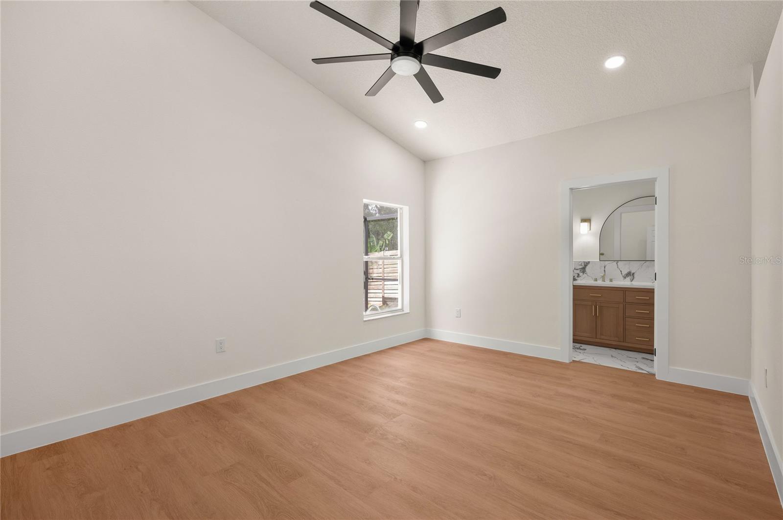 2810 PALM ISLE WAY, Orlando, FL 32829