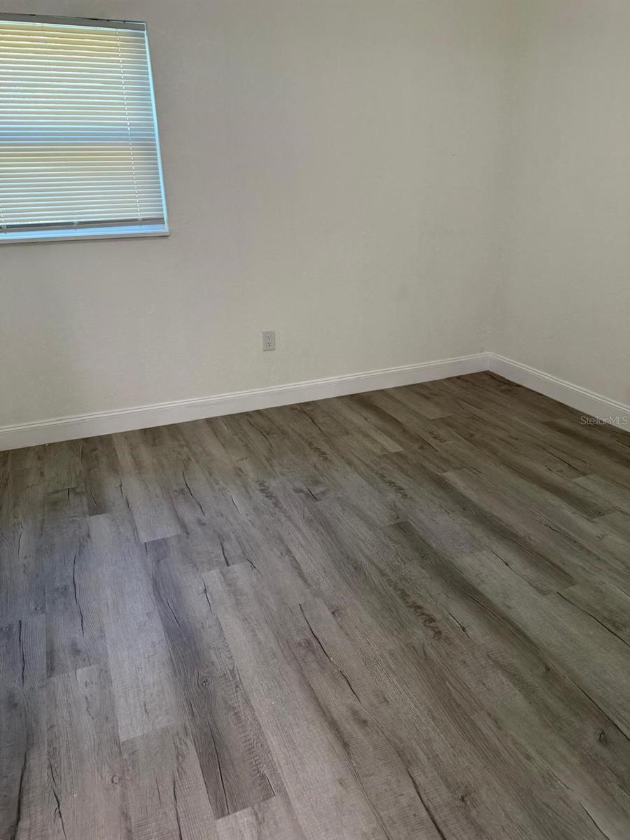 1912 E HAMILTON AVENUE, Tampa, FL 33610