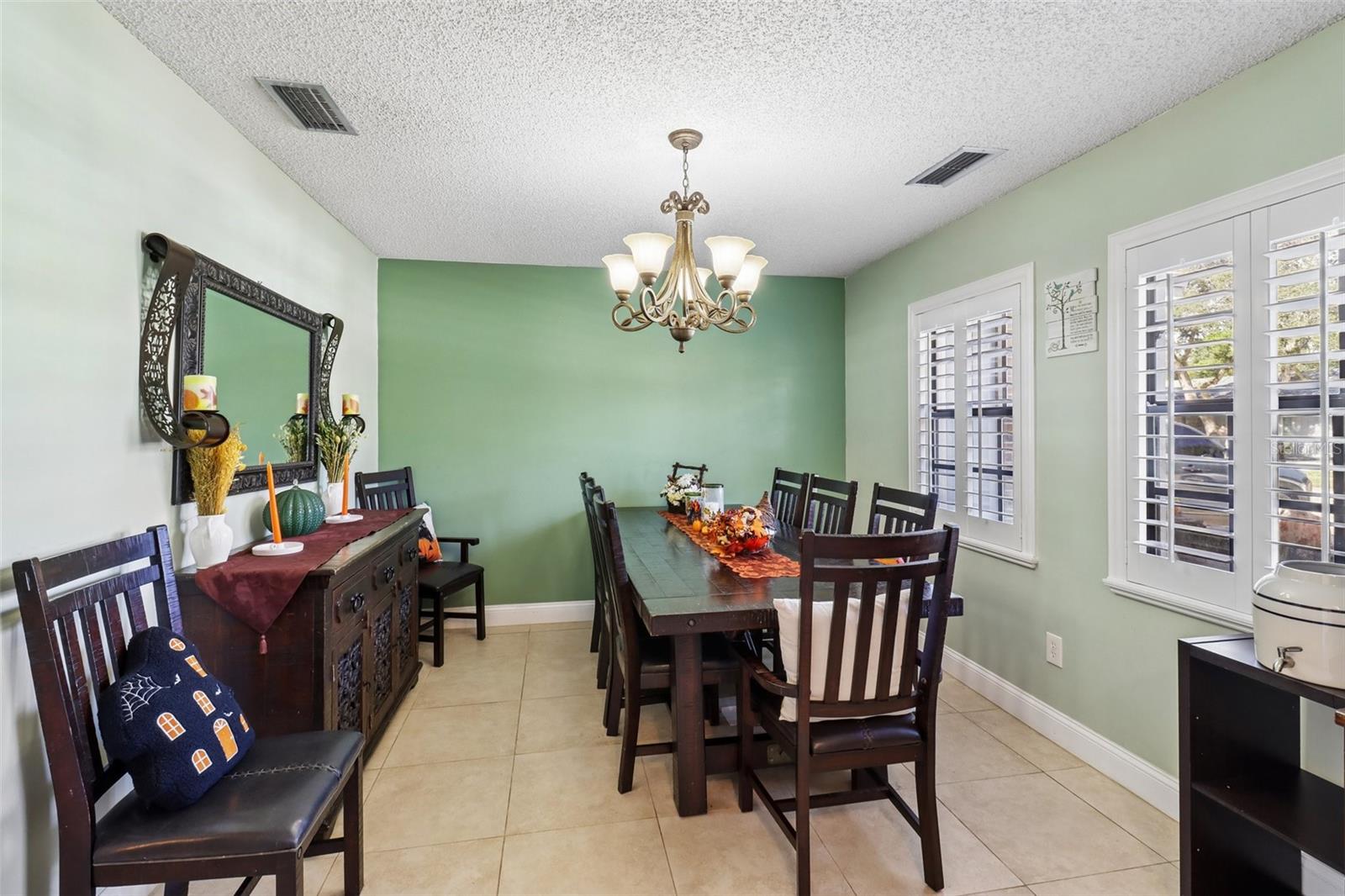 Formal dining space at the front of the home. Formal dining space at the front of the home.