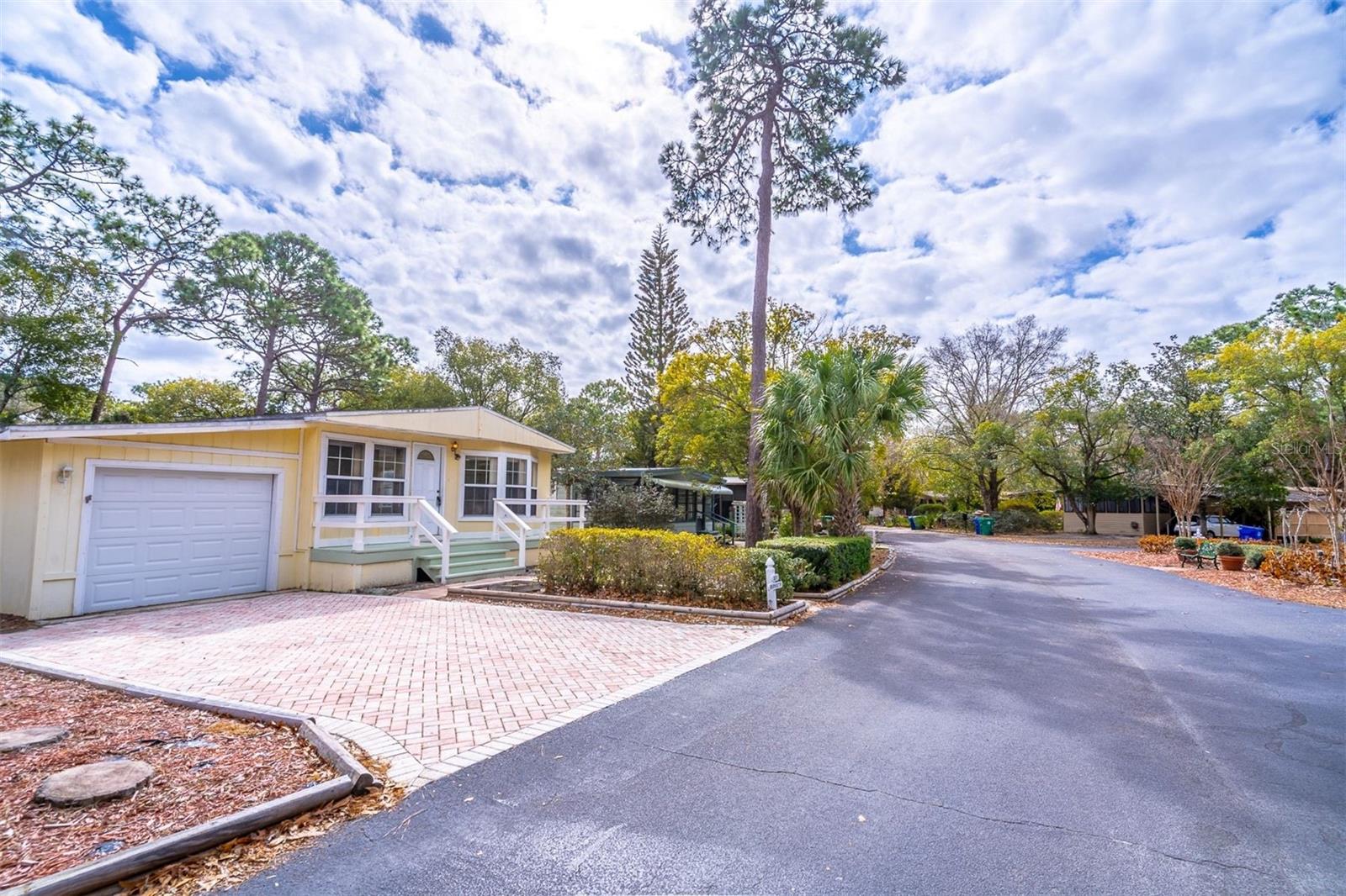 320 N FOREST BOULEVARD, Lake Mary, FL 32746