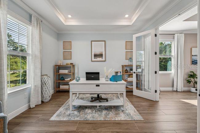 Model home - actual features may vary. Model home - actual features may vary.