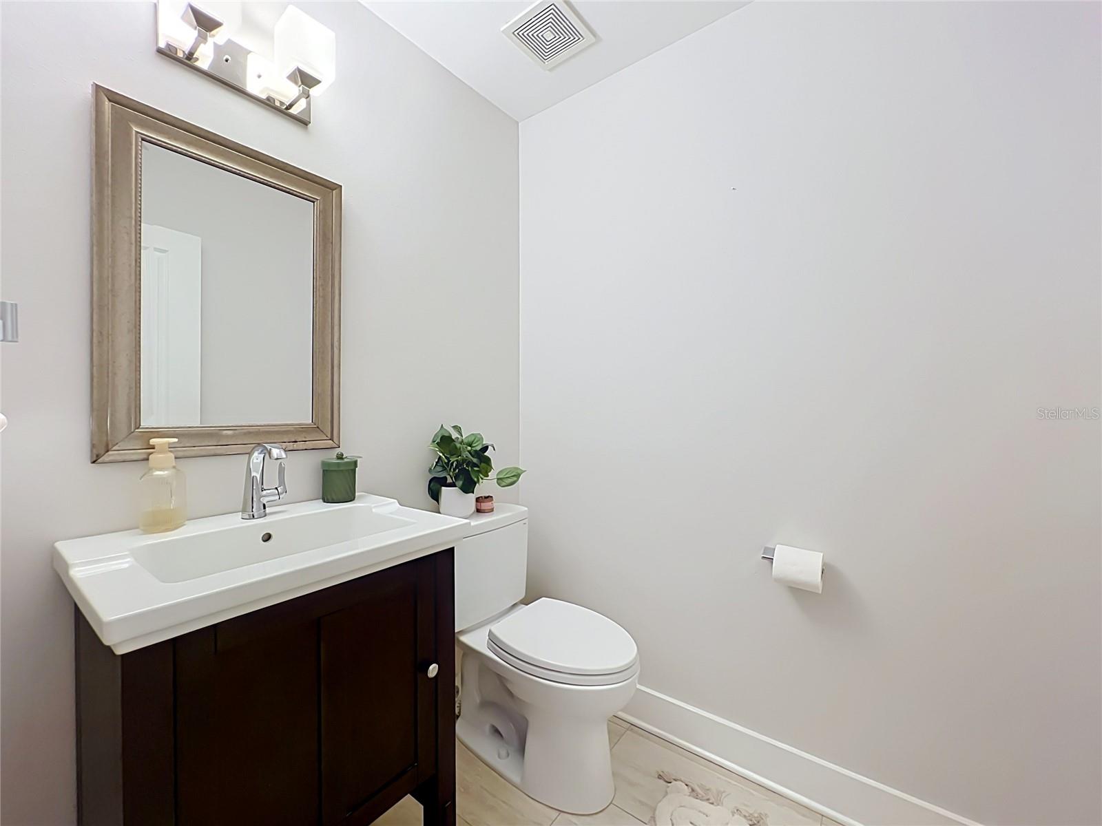 1228 EDWARDS LANE, Orlando, FL 32804