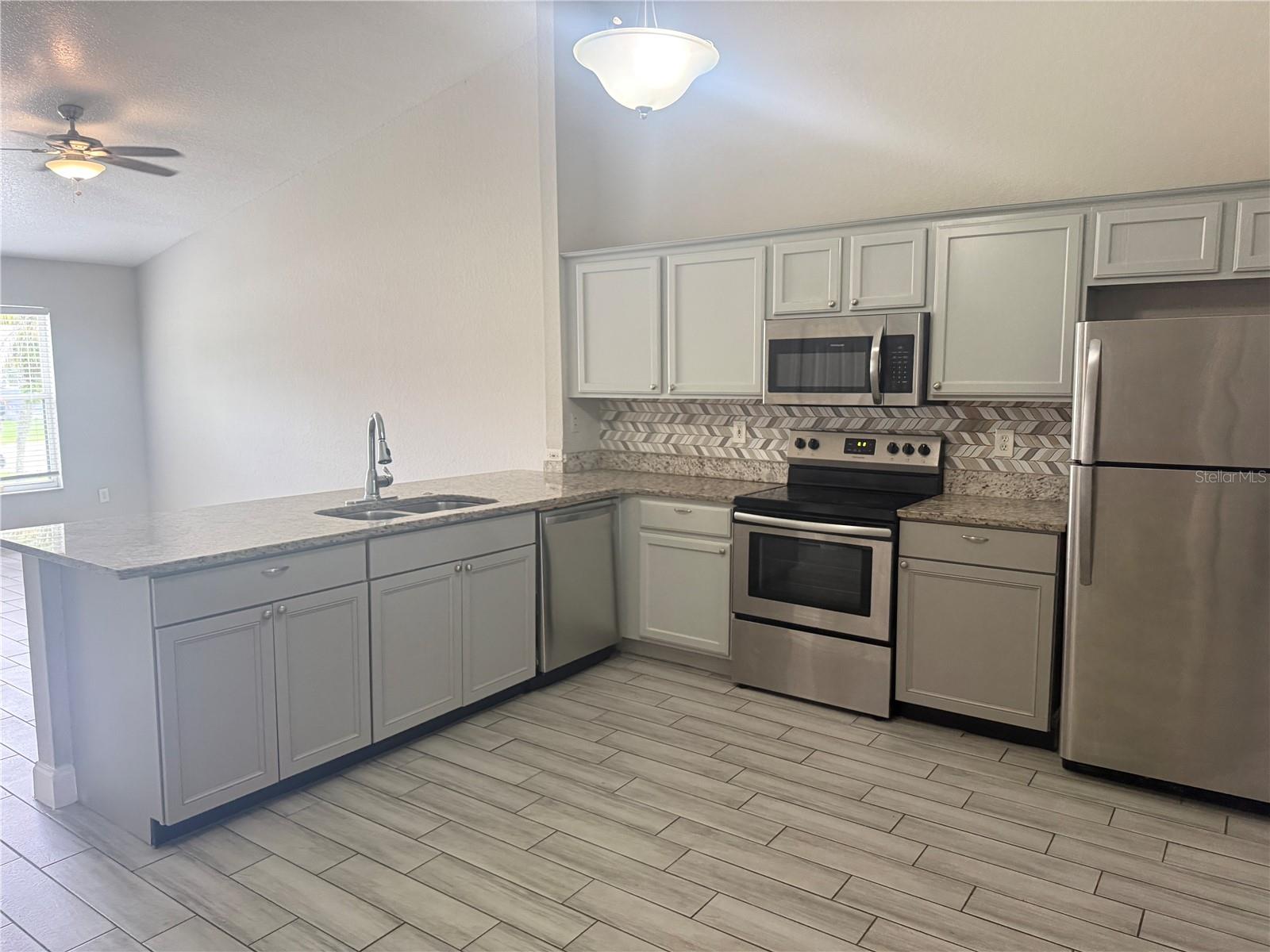 910 ALABAMA AVENUE, St Cloud, FL 34769