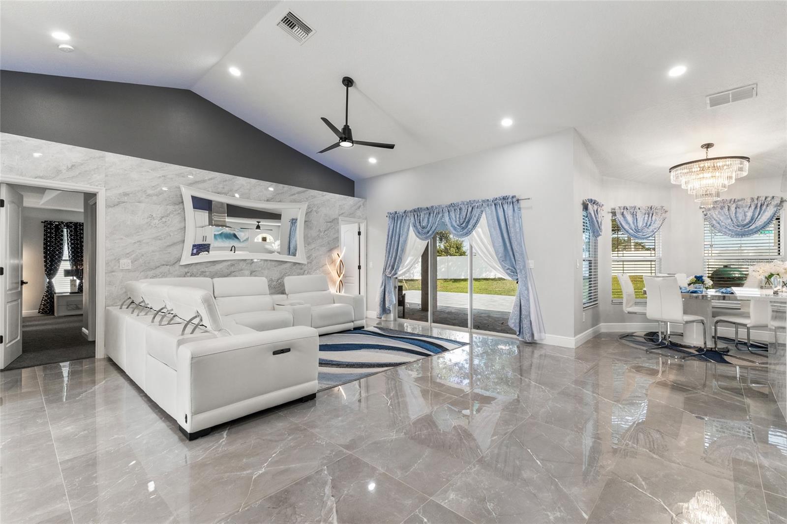 987 PRINCETON DRIVE, Clermont, FL 34711 987 PRINCETON DRIVE, Clermont, FL 34711
