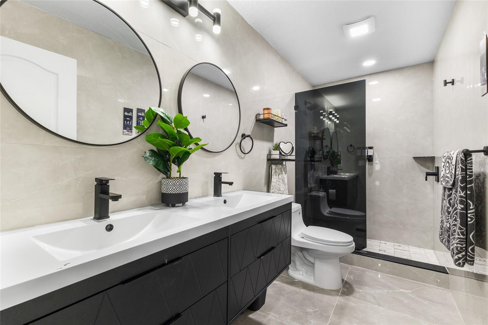 987 PRINCETON DRIVE, Clermont, FL 34711