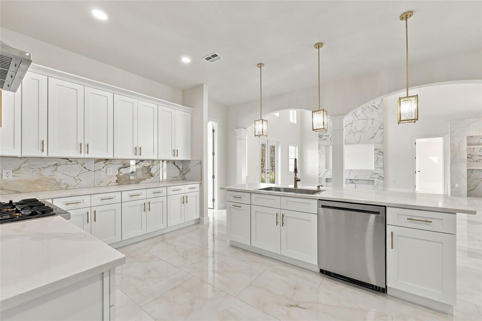 12926 BRUNELLO CIRCLE, Clermont, FL 34711