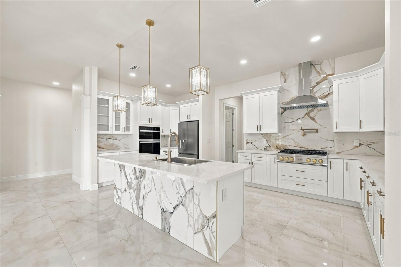 12926 BRUNELLO CIRCLE, Clermont, FL 34711