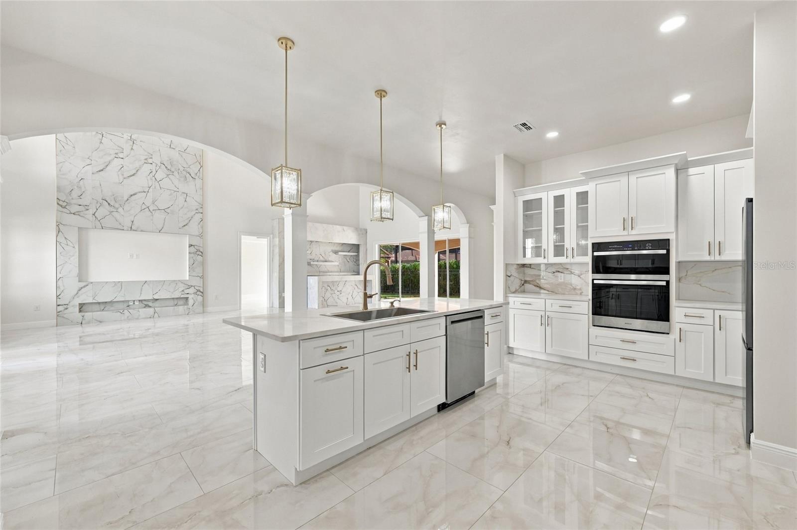 12926 BRUNELLO CIRCLE, Clermont, FL 34711