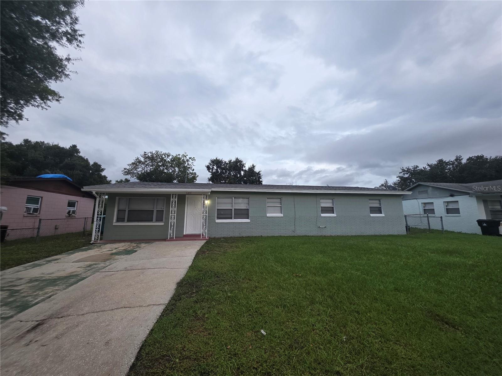 1211 POPPY AVENUE, Orlando, FL 32811
